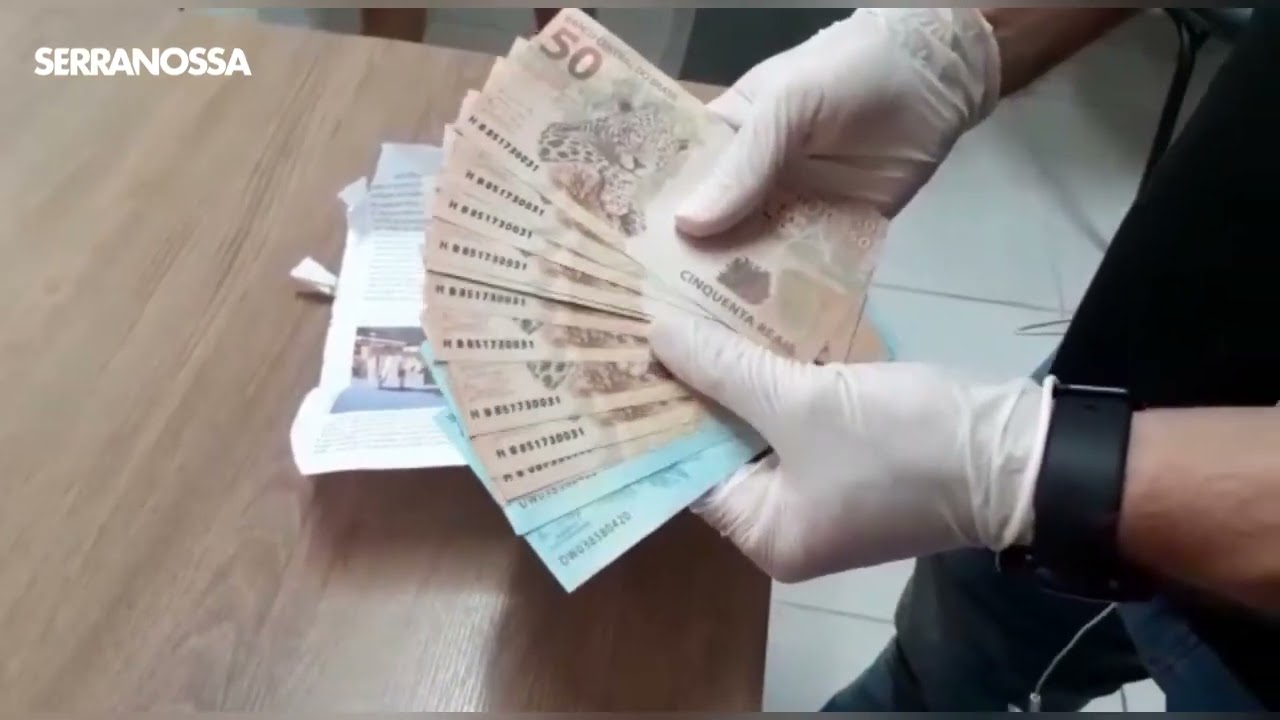 Notas falsas pelos Correios