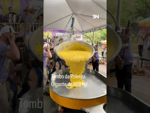 Tombo da Polenta Gigante de 800 kg!