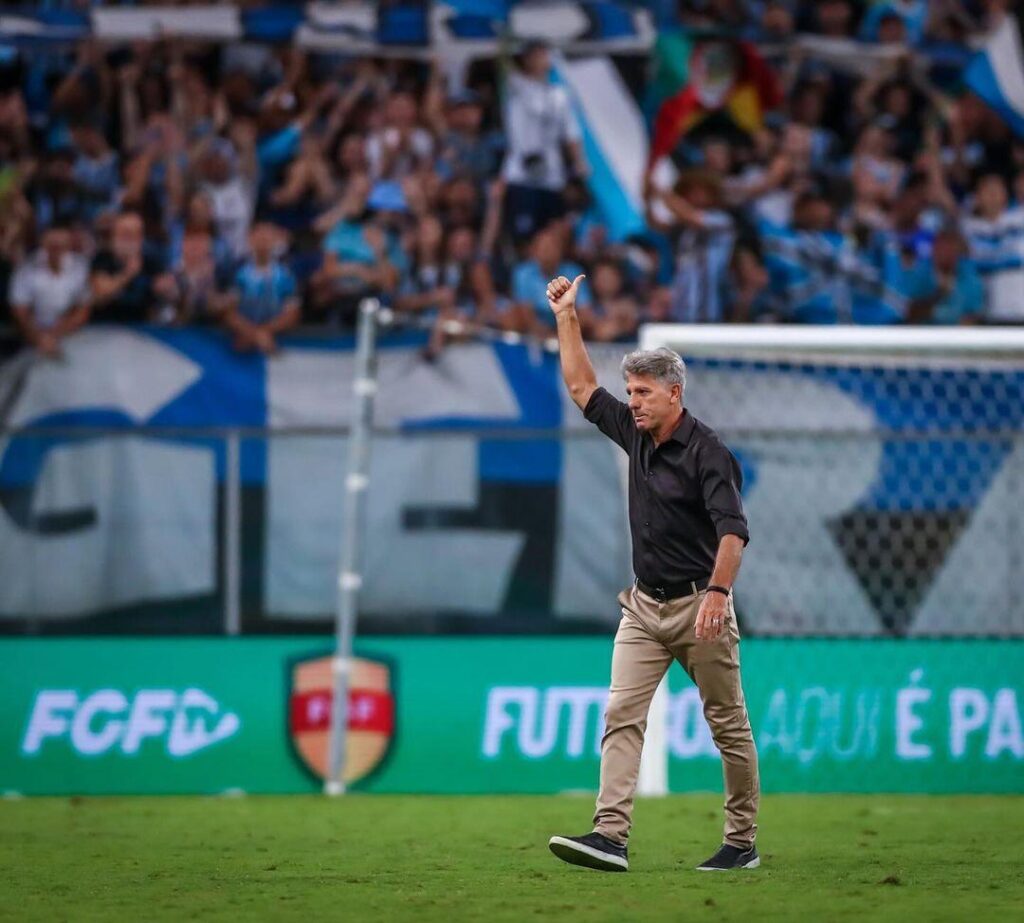 Grêmio vence Caxias e enfrenta o Juventude na final do Gauchão