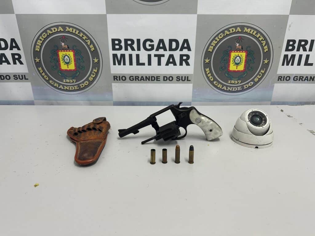 Operação da Brigada prende dois homens e recaptura foragido na Serra