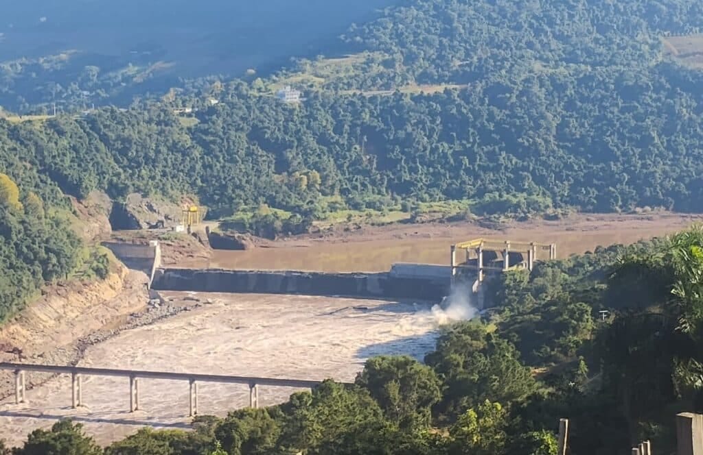 Ceran diz que rompimento não comprometeu estrutura da barragem da usina 14 de Julho