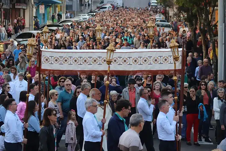 Gesto concreto de Corpus Christi na Paróquia Santo Antônio de Bento será a doação de alimentos