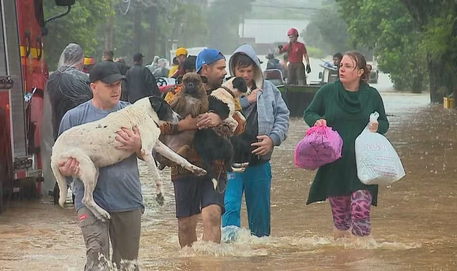 Sobe para 8 o número de óbitos causados pela chuva no RS