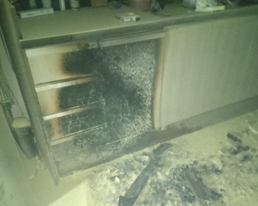 Incêndio é registrado em apartamento no bairro Progresso, em Bento