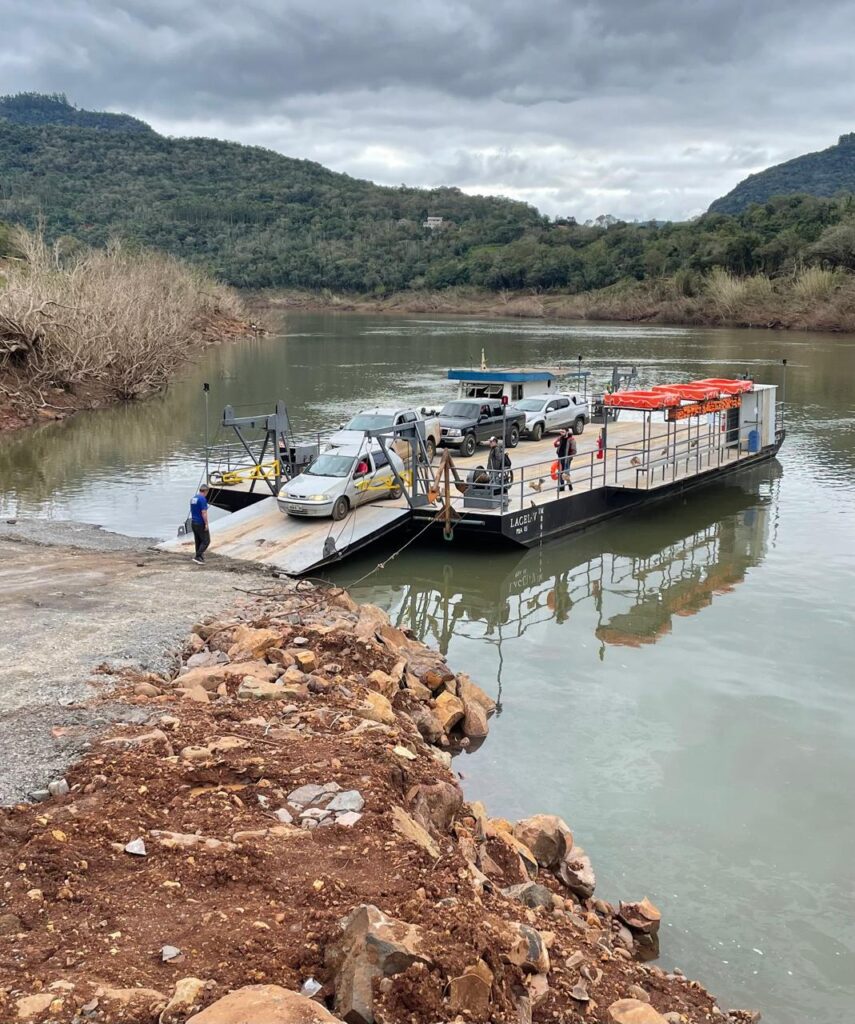 Novo horário de funcionamento da balsa de Santa Bárbara.