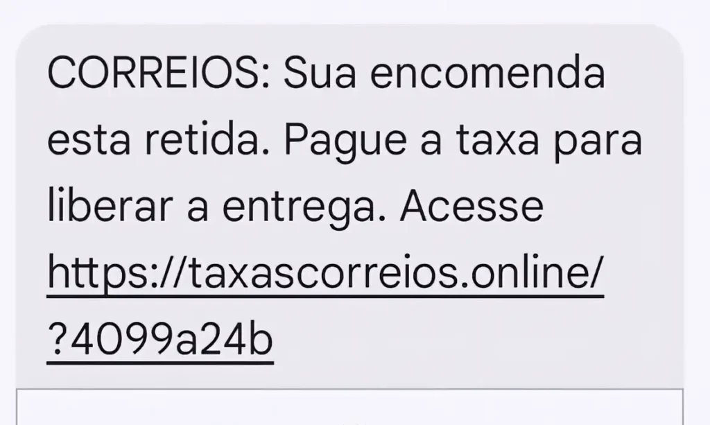 Correios alertam sobre golpe cobrando taxa para retirar encomenda