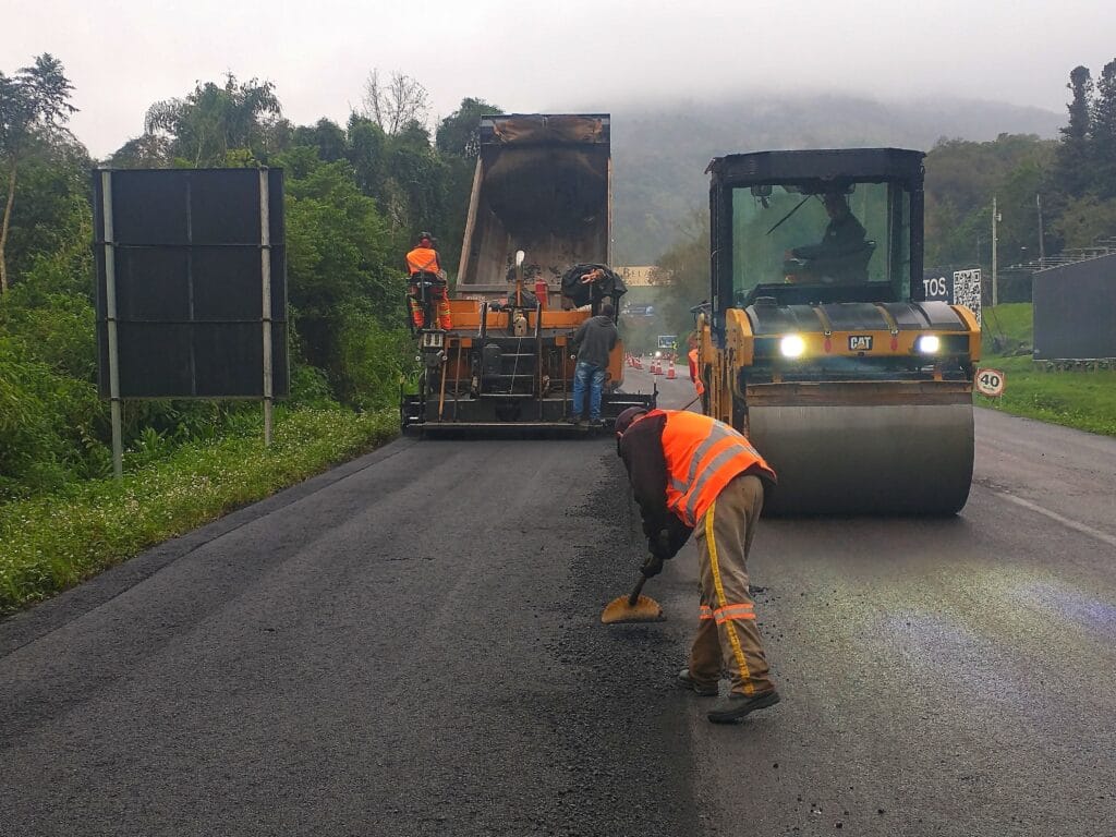 Obras em rodovias da Serra Gaúcha nesta semana