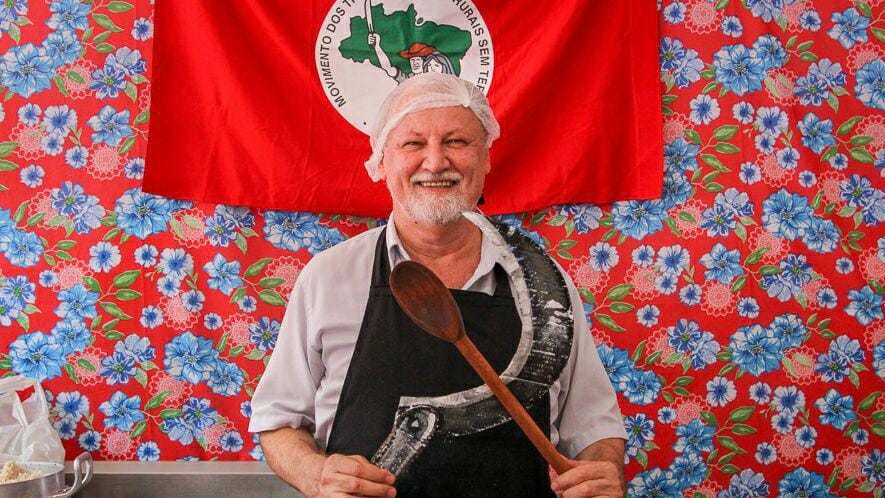 João Pedro Stédile, líder do MST, receberá a medalha Mérito Farroupilha, a maior honraria da Assembleia Legislativa do Rio Grande do Sul, no dia 16 de dezembro.