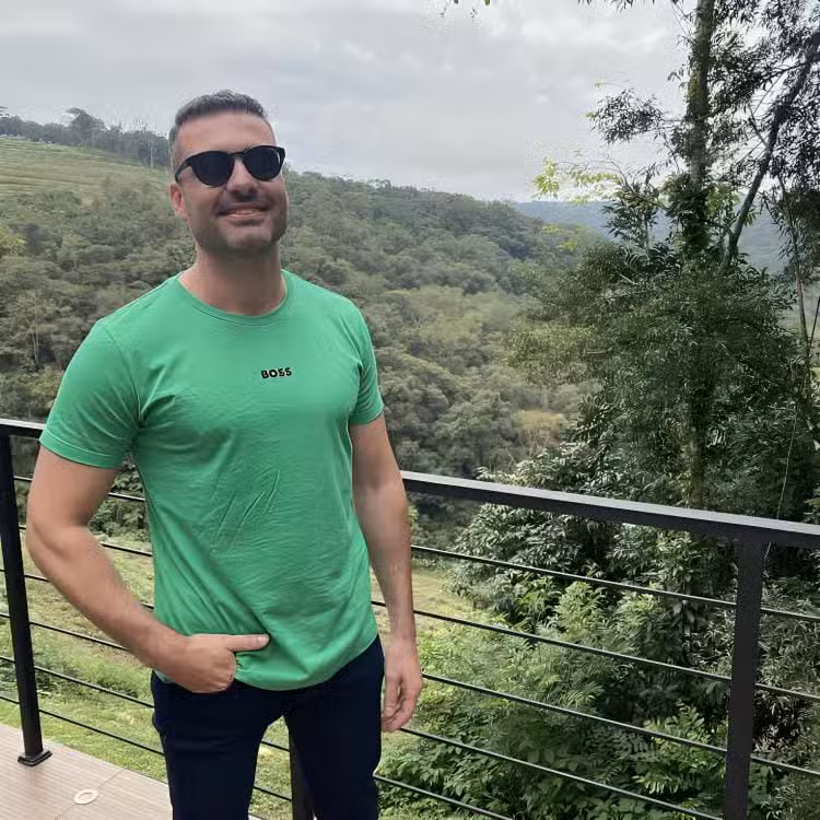 Paulo Cristiano Meinerz, 37 anos, escorregou e foi levado pela correnteza enquanto pescava no Rio Uruguai, em Novo Machado.
