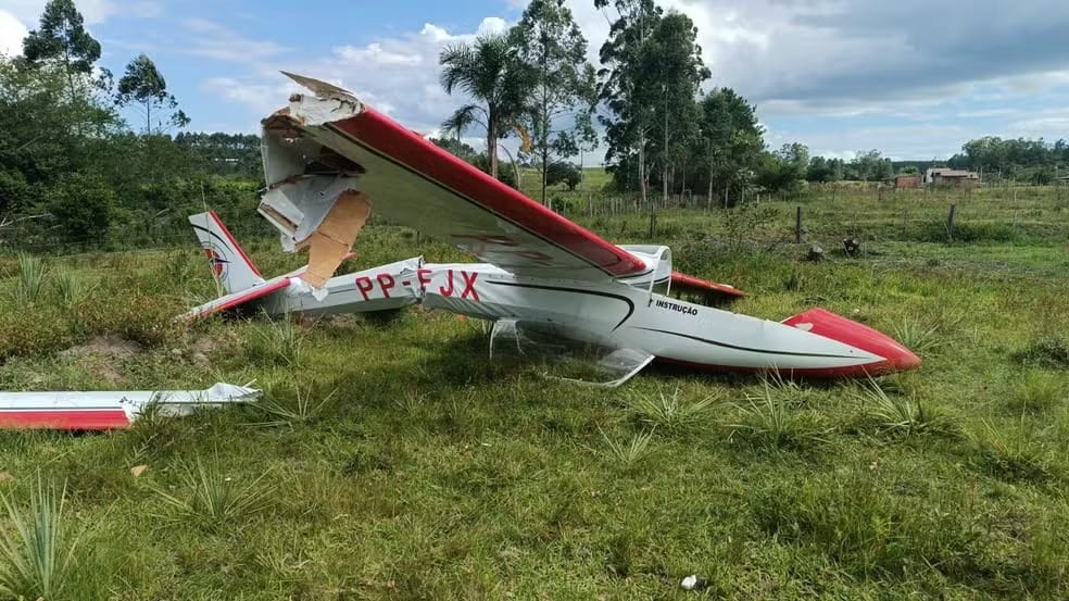 Avião cai no interior de Montenegro