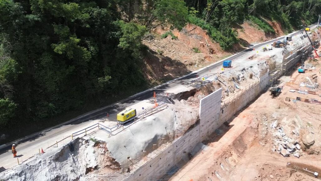 Bloqueio total durante a noite na BR-470 entre Veranópolis e Bento Gonçalves, na Serra das Antas, a partir de segunda.