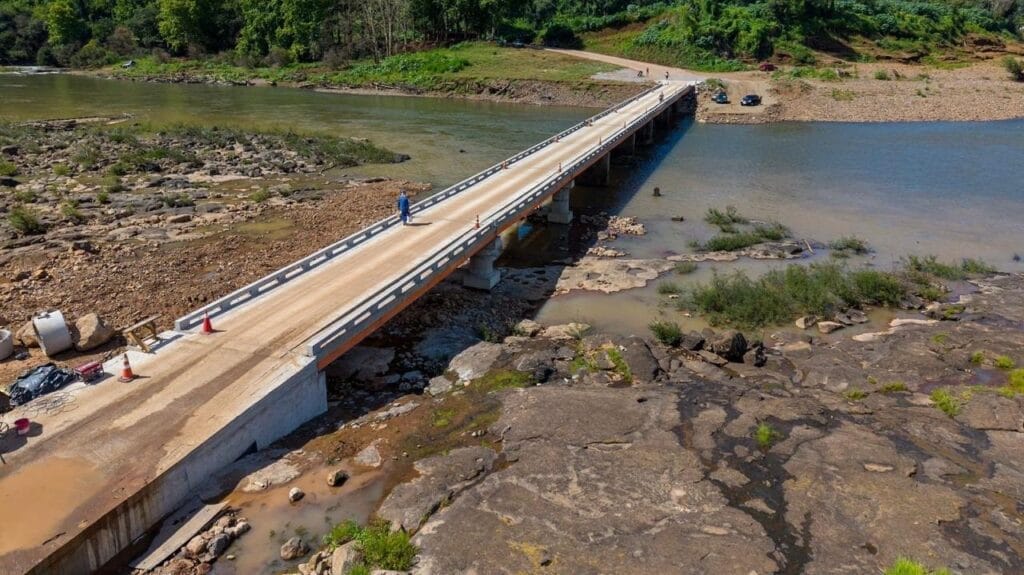 Ponte de Cotiporã terá interrupções de trânsito nesta quarta-feira.