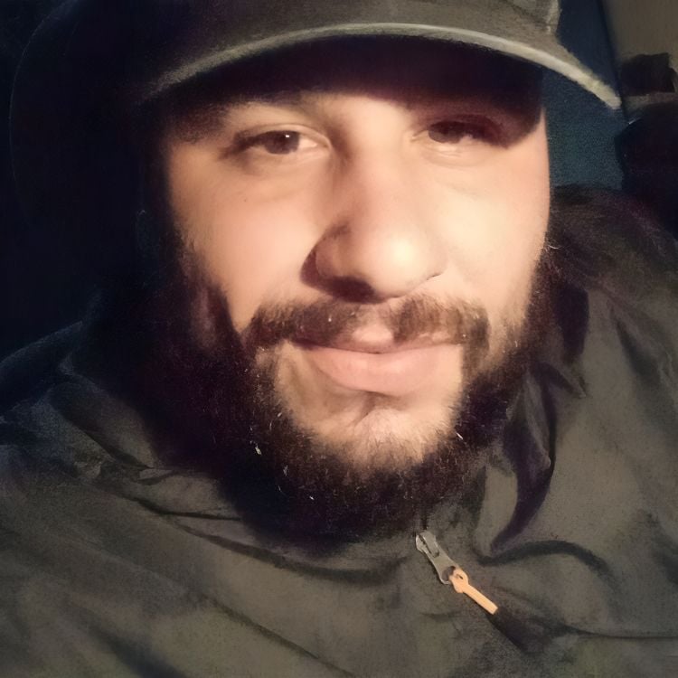 Homem é encontrado morto em córrego no Vale dos Vinhedos em Bento Gonçalves. Marcos Jean Lopes Luciano tinha 34 anos.