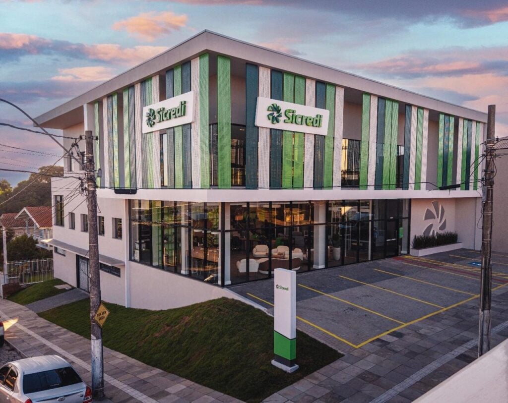 Sicredi Serrana inaugura sexta agência em Bento Gonçalves.