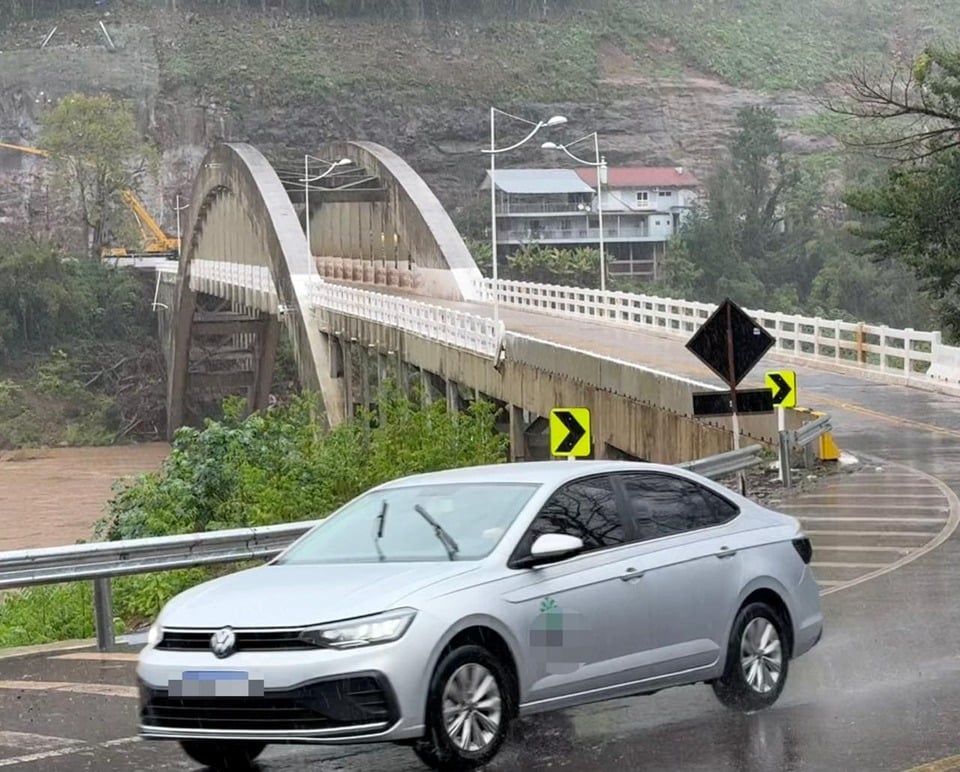 Horários da BR-470 na Serra das Antas entre Bento Gonçalves e Veranópolis.