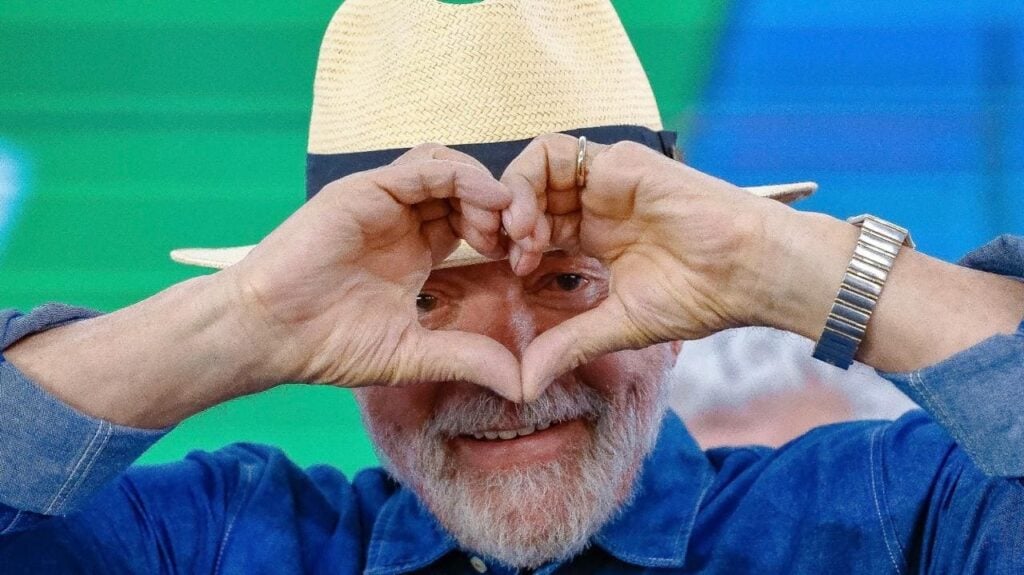 Lula: Eu fazia greve e negociava. Se o Trump quiser sentar numa mesa pra negociar, nós vamos sentar.