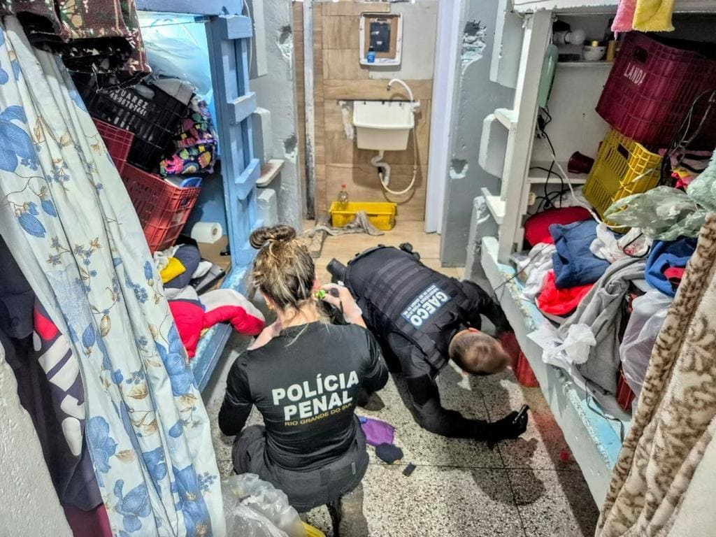 Após prisão de policial no presídio de Caxias, GAECO faz limpa na penitenciária.