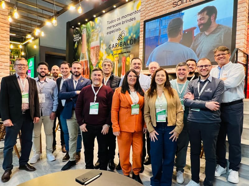 Cooperativa Garibaldi celebra bons negócios na ExpoAgas.