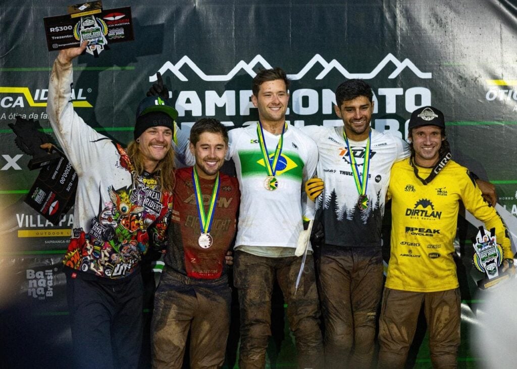 Leonardo Becher, da ADHV, foi vice-campeão brasileiro de downhill 2025