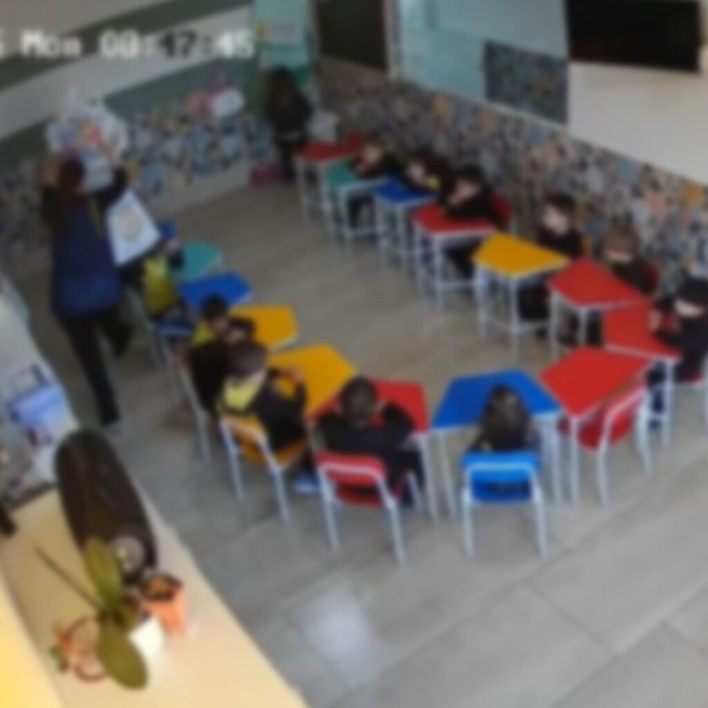 Professora que bateu em criança em Caxias do Sul é suspeita de outros casos.