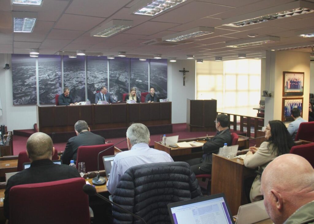 REFIS 2025 de Bento Gonçalves é aprovado pela Câmara.