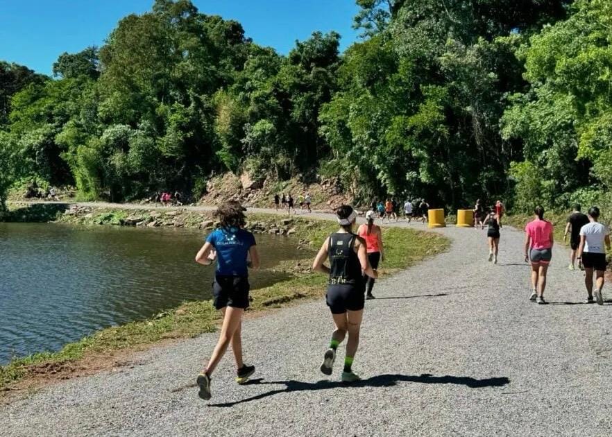 Lago Fasolo é fechado ao público após disputa judicial em Bento Gonçalves.
