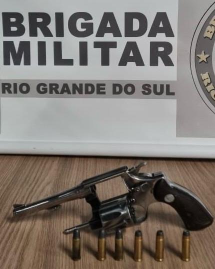 adolescente armado é pego em Bento Gonçalves, mas é solto graças ao ECA.