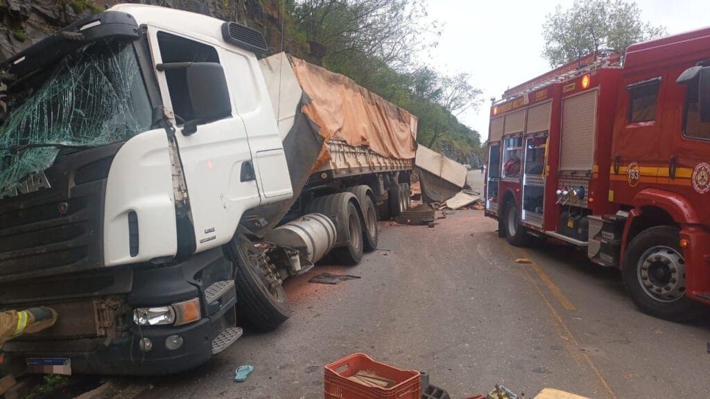 Bento Gonçalves: passageiro de caminhão morre em acidente em Faria Lemos.