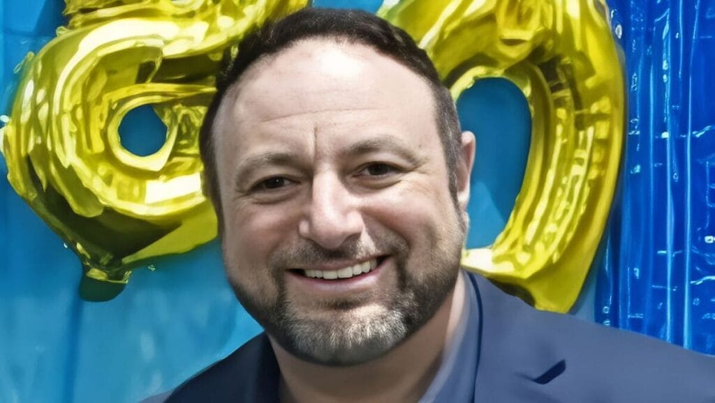 Lucas Spigolon, de 43 anos, morreu em colisão na ERS-122, em Caxias do Sul; acidente envolveu três veículos na manhã desta segunda-feira (1º).
