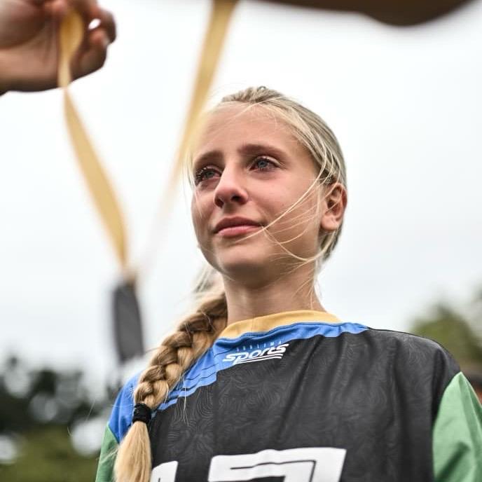 Manuela Giordani de Bento Gonçalves conquistou o 3º lugar com a Fevat no Gauchão de futebol feminino Sub-15.