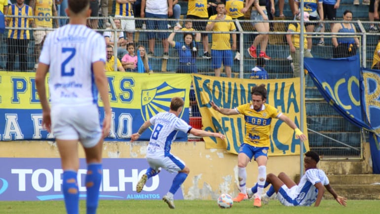Esportivo de Bento Gonçalves perde de 2 a 1 para o Pelotas.