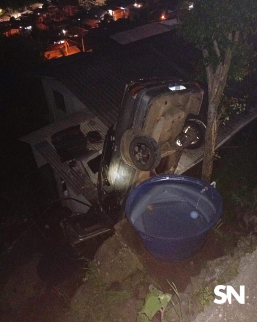 Monza invade casa em Bento Gonçalves.