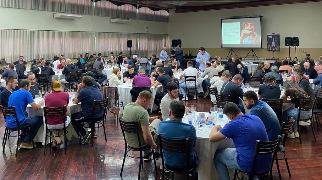 6ª edição do Garibaldi Jovem aproxima cooperados e fortalece laços na Cooperativa Vinícola Garibaldi.