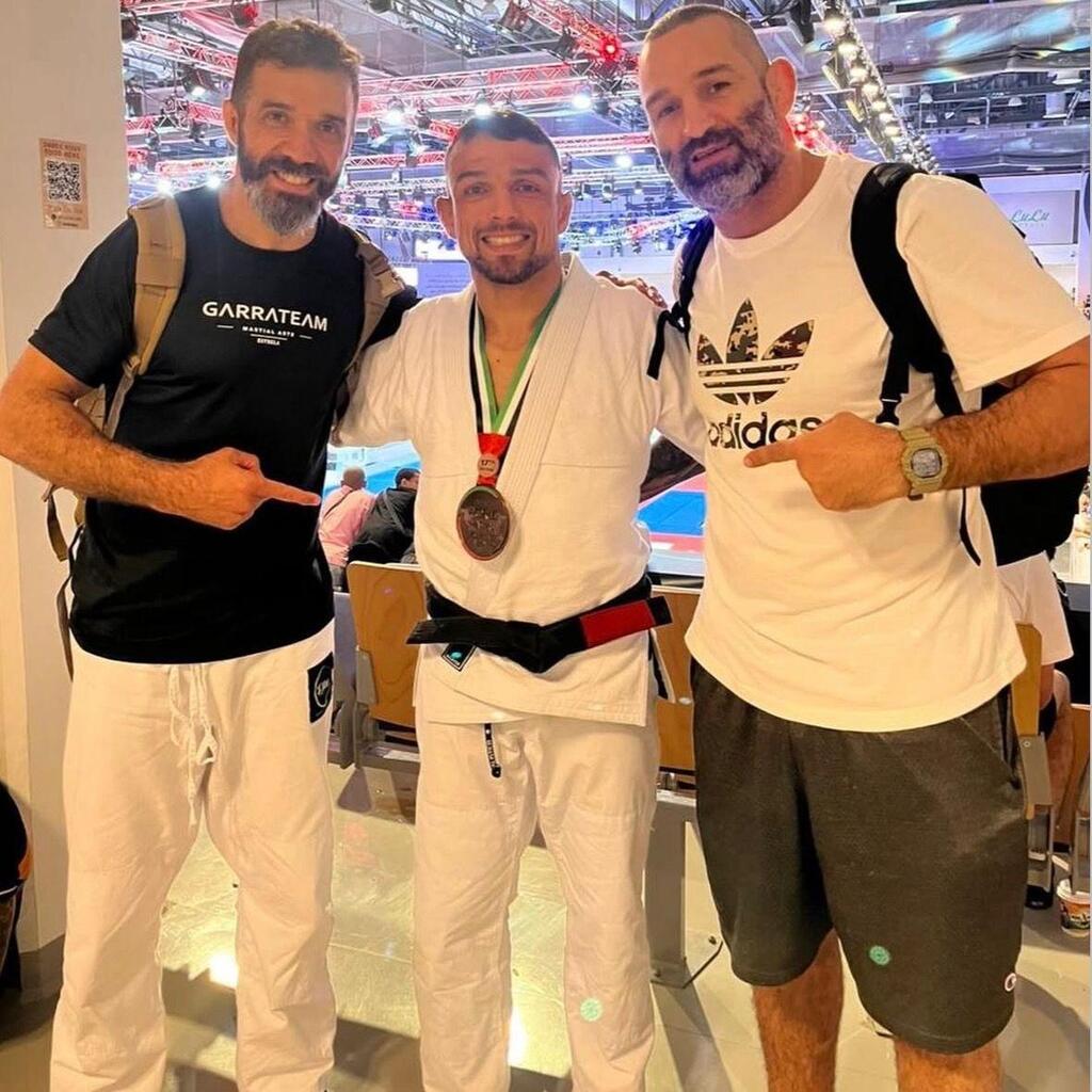 Atleta de Bento Gonçalves conquista bronze no Mundial Master de Jiu-Jitsu em Abu Dhabi.