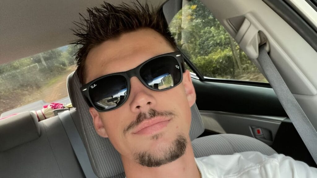 Jovem de 20 anos morre em acidente entre Bento Gonçalves e Pinto Bandeira. William Manara Fagundes tinha 20 anos.