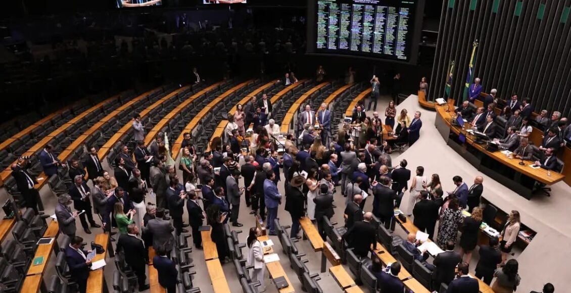 Congresso derruba veto de Lula ao PL da Dosimetria