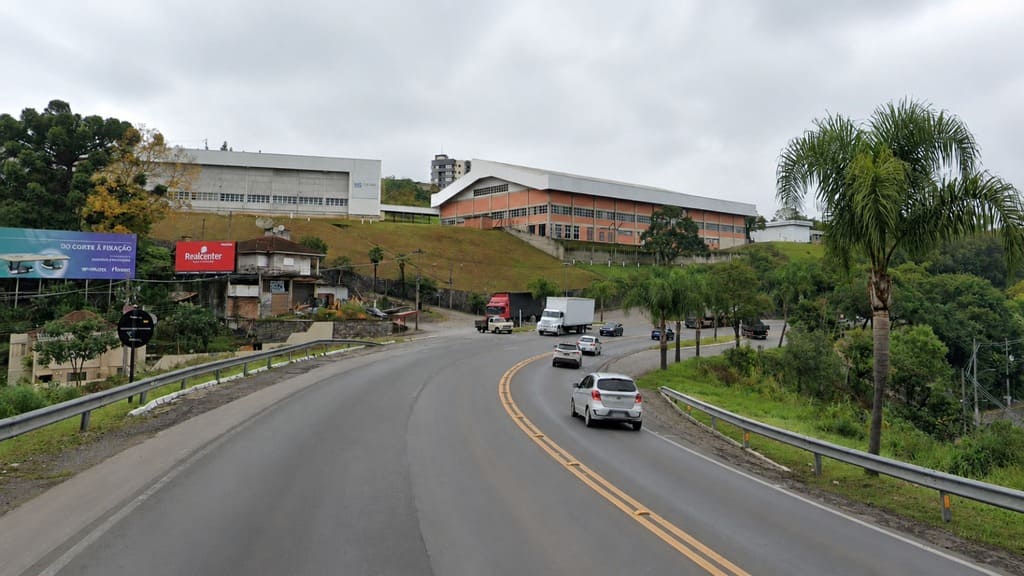 Brigada Militar diz não haver registro de roubo a motoristas na BR-470, em Bento Gonçalves.