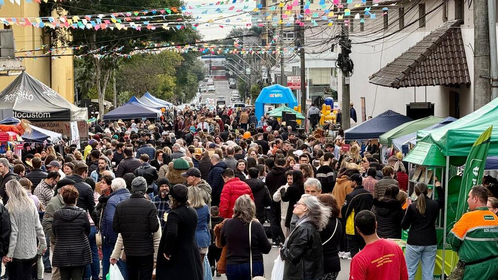 Festa Julina Solidária da Aurora arrecada R$ 25 mil em Bento Gonçalves.