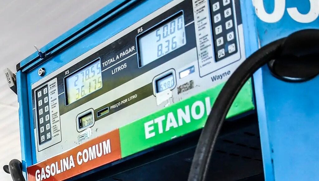 Governo Lula autoriza aumento de etanol na gasolina para 32%