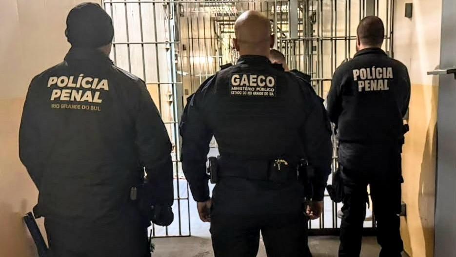 Operação mira alvo na Penitenciária de Bento Gonçalves