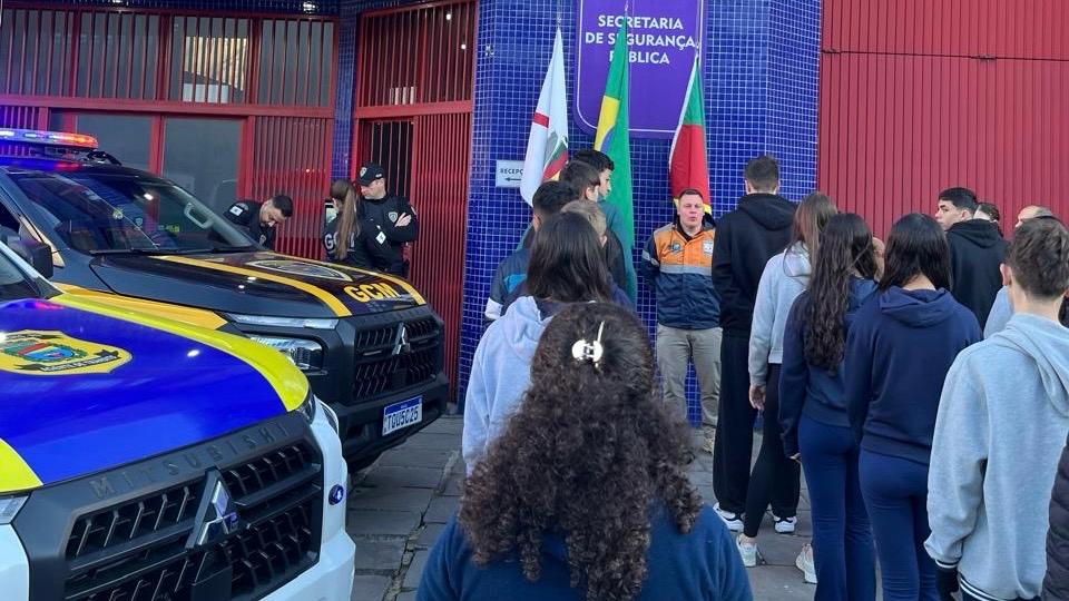 Projeto Conhecer para Proteger aproxima estudantes da segurança pública em Bento Gonçalves.