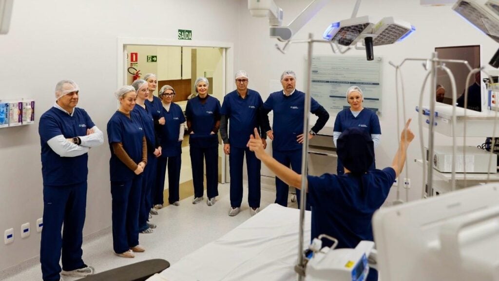 Tacchini Medical Center recebe visita de profissionais da Tramontina em Bento Gonçalves.