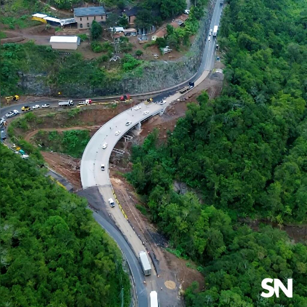 DNIT libera trânsito parcial no Viaduto A da BR-470, na Serra das Antas.