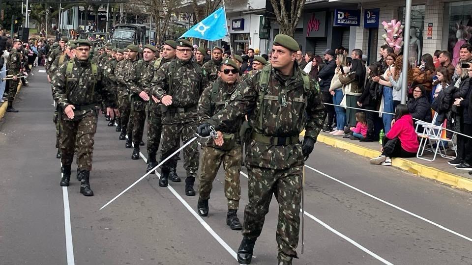 Semana da Pátria em Bento Gonçalves terá desfile cívico na Via Del Vino.