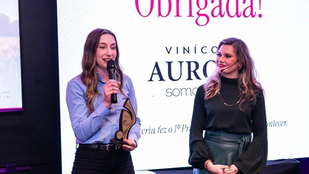 Amanda Lerin, da Vinícola Aurora, é homenageada no 1º Prêmio Campo e Batom