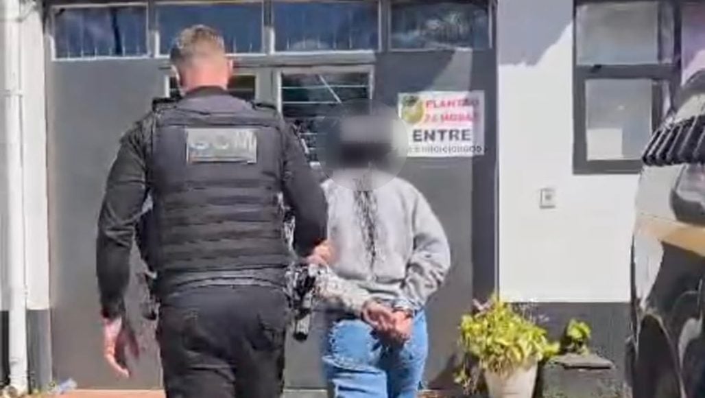 GCM prende foragida da Justiça em Bento Gonçalves