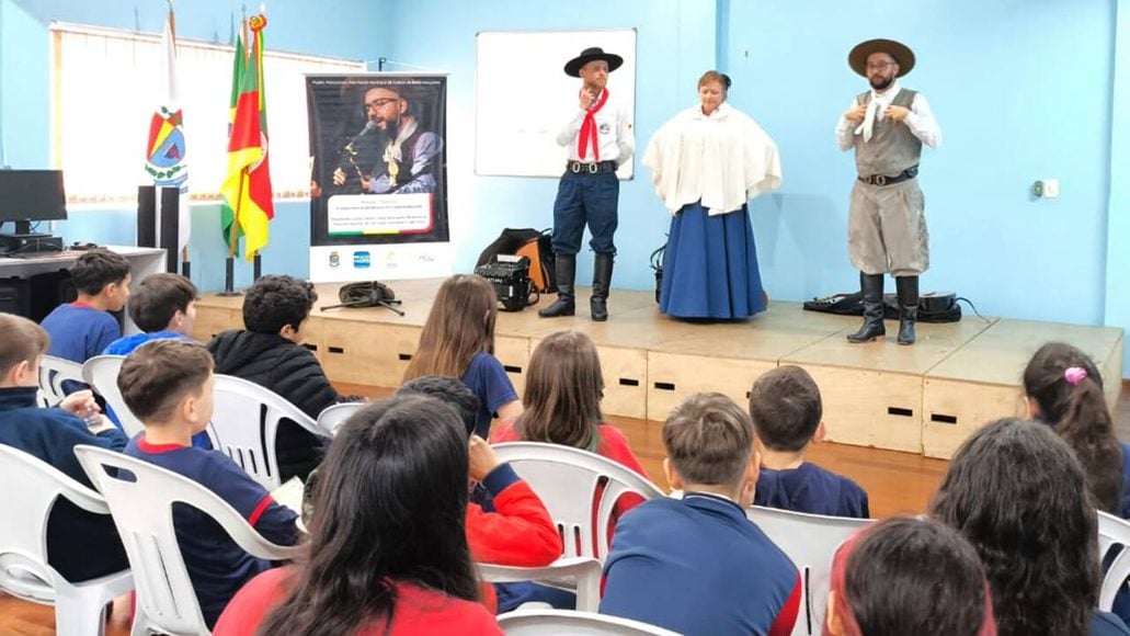 Projeto “Música e Tradição” aproxima estudantes da cultura gaúcha em Bento Gonçalves