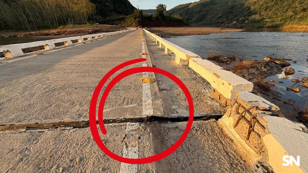 No detalhe da foto, tabuleiro da Ponte de Cotiporã, no lado de Bento Gonçalves, deslocou cerca de 20 centímetros.