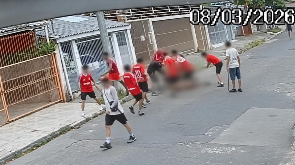Torcedores do Inter vão responder por tentativa de homicídio contra gremista.