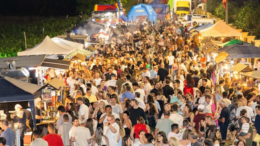 Natal nos Vinhedos terá seis noites de shows gratuitos no Vale dos Vinhedos, em Bento Gonçalves, com gastronomia, apresentações culturais e transporte especial.